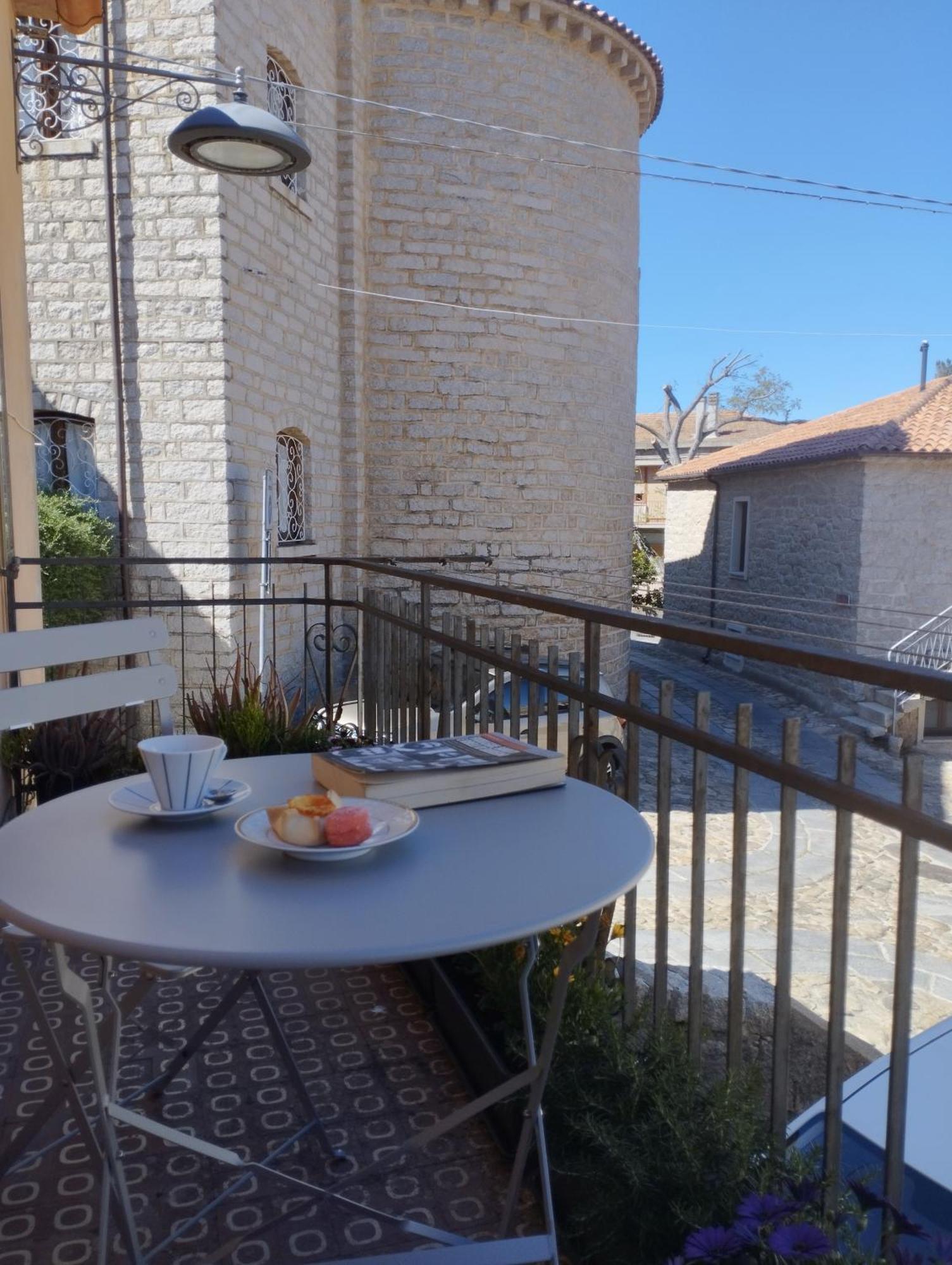 Apartament Casa Luisa Aggius Zewnętrze zdjęcie